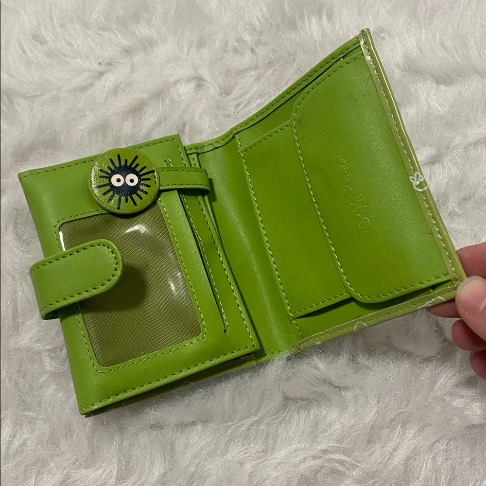 Studio Ghibli my neighbor Totoro lime green wallet various compartments - Picture 3 of 5